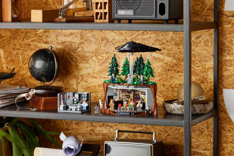 LEGO Ideas The X-Files 21369 Review