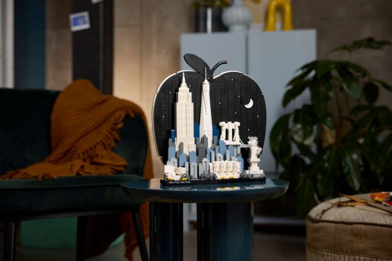 LEGO Architecture 21066 The Big Apple Review