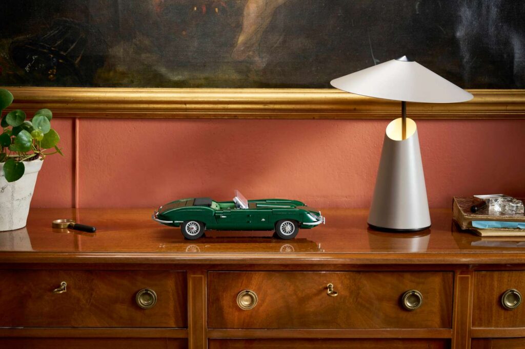 LEGO Icons Jaguar E-Type 11381 Review